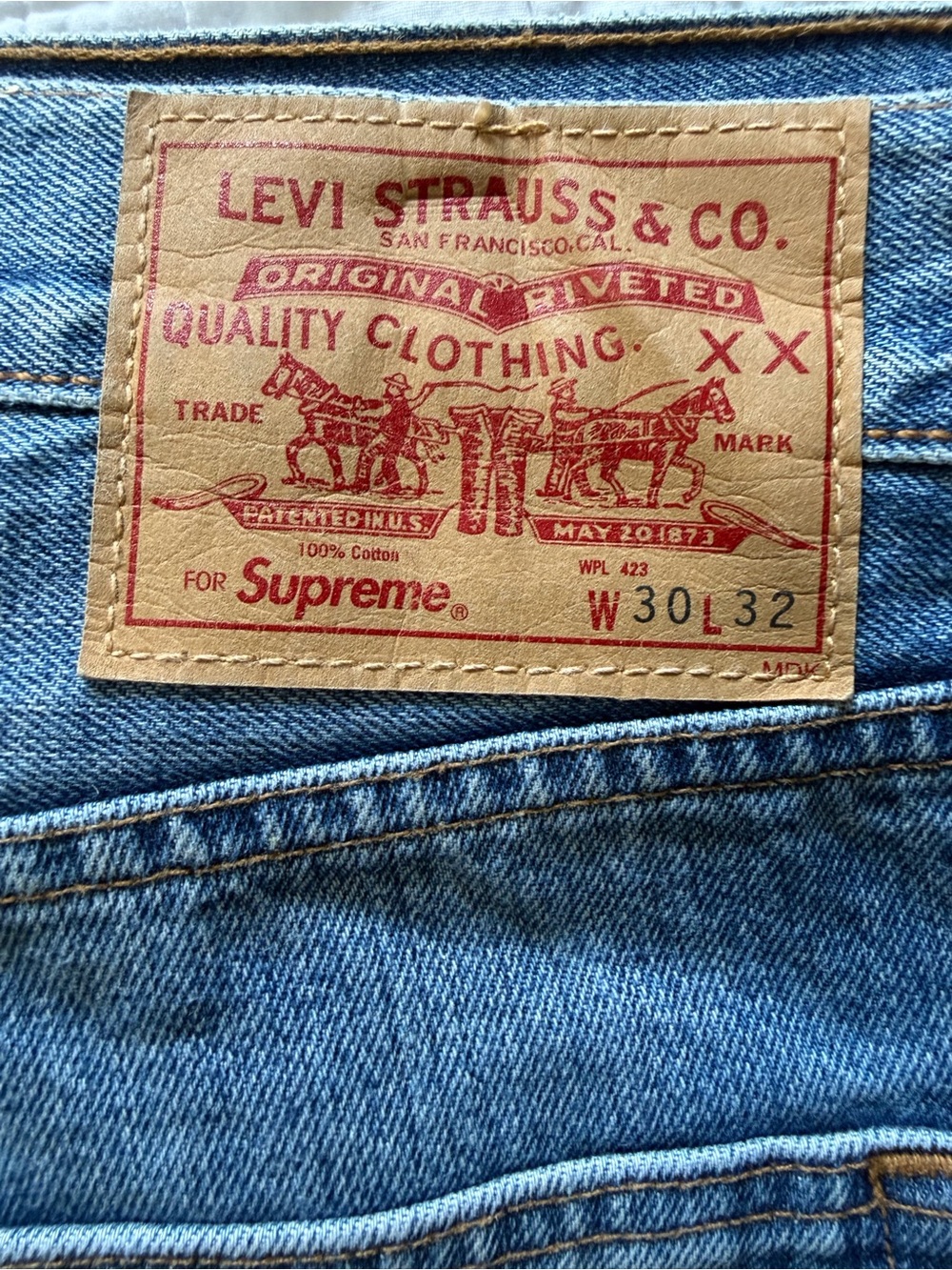 Supreme x Levi's Blue Straight Men's Jeans with Tan Patch